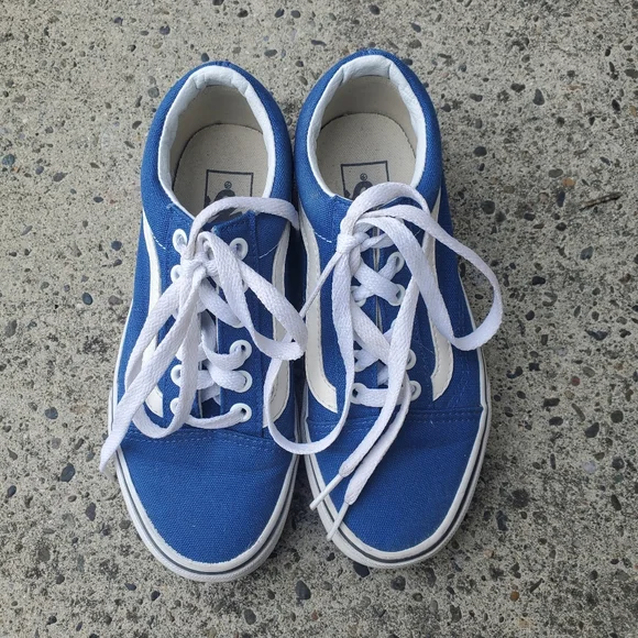 Vans Sneakers - Picture 1 of 3